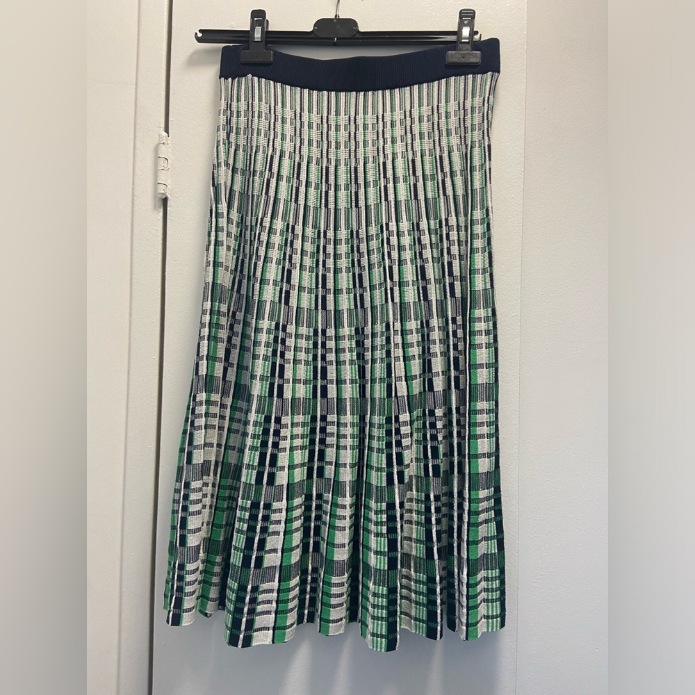 Banana Republic Green, Navy & White Pleated Skirt